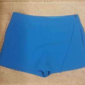 🌻3/$15 J. Crew skort